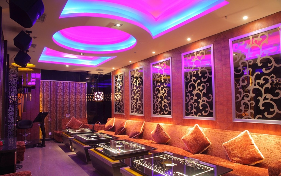 【酒店小姐外表條件標準】酒店公關穿搭、紅牌公關必備條件 【酒店小姐外表條件標準】酒店公關穿搭、紅牌公關必備條件