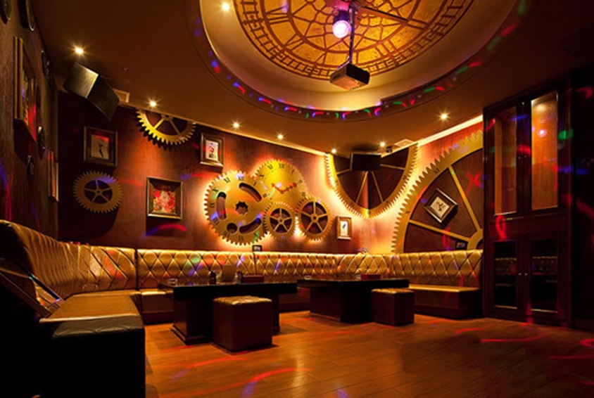 何謂八大行業?「到八大行業上班該如何選擇」求職平台 何謂八大行業?「到八大行業上班該如何選擇」求職平台