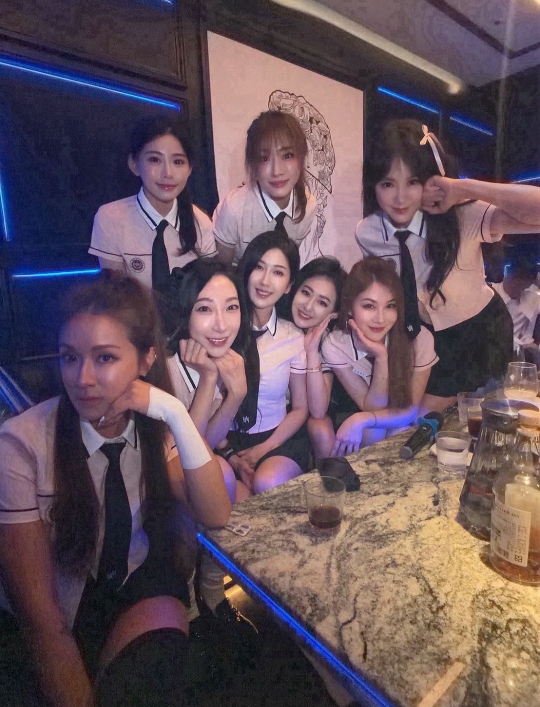 「八大」找工作職缺:酒店、舒壓按摩、美容師、休閒聊天會館,特種行業經紀人